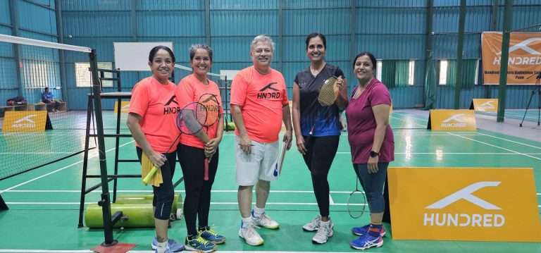 हंड्रेड मास्टर्स बॅडमिंटन स्पर्धेला  थाटात सुरुवात