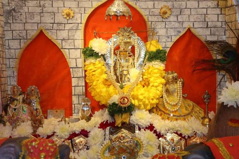 कसब्यात ८४ वर्षे जुन्या वाडयात सजले खंडोबा देवस्थान-