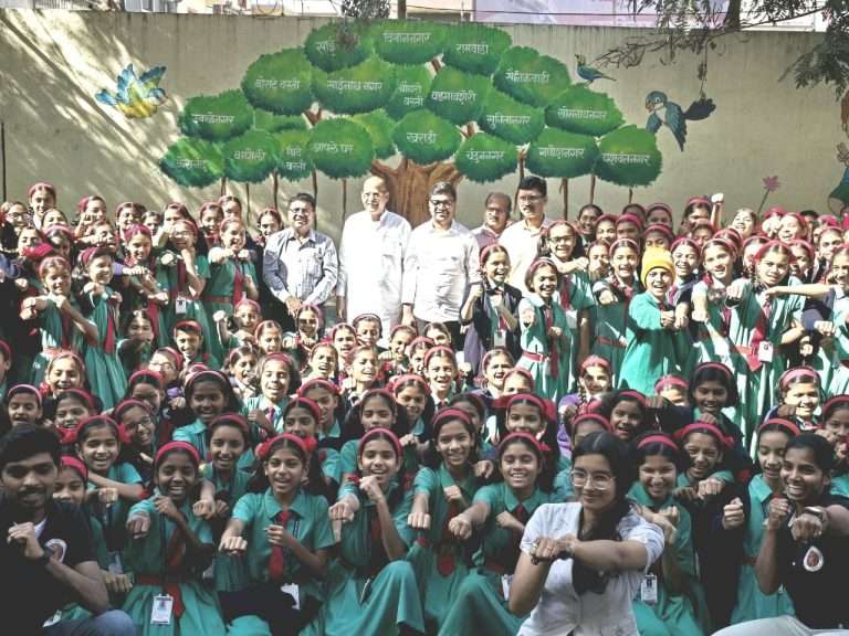 विद्यार्थीनींना स्वसंरक्षणासाठी मार्शल आर्ट प्रशिक्षण शिबीराचे आयोजन-माजी आमदार मोहन जोशी