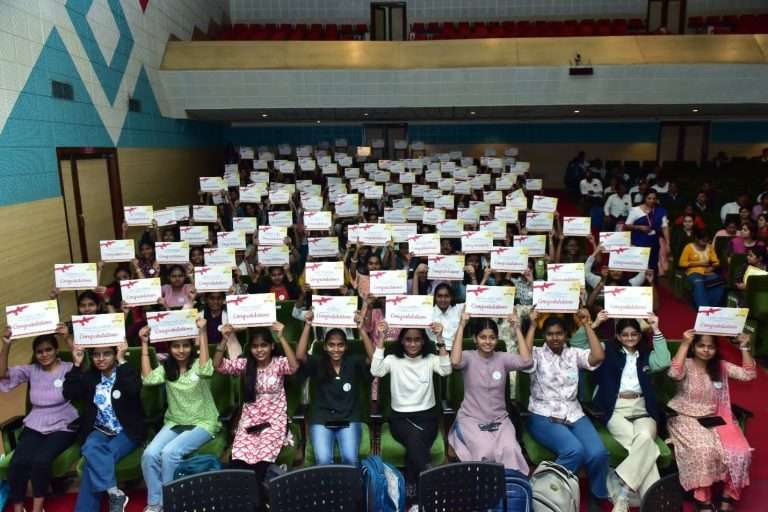 लिला पुनावाला फाउंडेशनचे २९ वर्षे: शिक्षणाच्या माध्यमातून मुलींचा सशक्तीकरण प्रवास साजरा