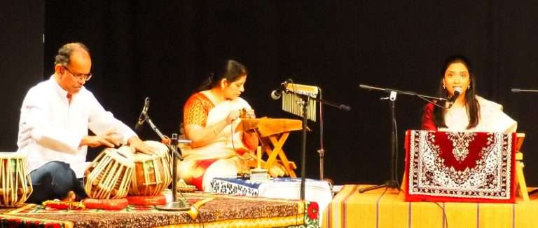 गदिमांच्या ‌‘संगीत युद्धाच्या सावल्या‌’ नाटकाचे प्रभावी अभिवाचन