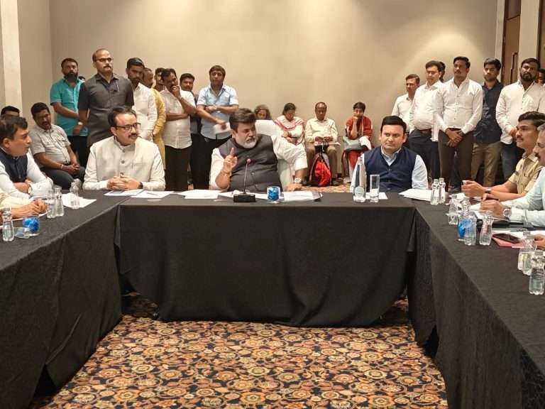 मराठी भाषा विभाग प्रत्येकाच्या घरापर्यंत पोहोचण्याच्या दृष्टिकोनातून काम करावे – मराठी भाषा मंत्री उदय सामंत