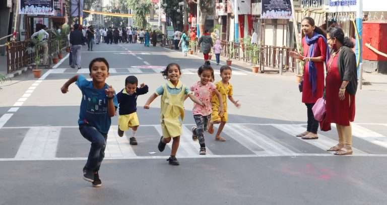 पुण्यात 11 डिसेंबर रोजी पादचारी दिन:मुख्य बाजारपेठ असलेला लक्ष्मी रस्ता वाहतुकीस राहणार बंद