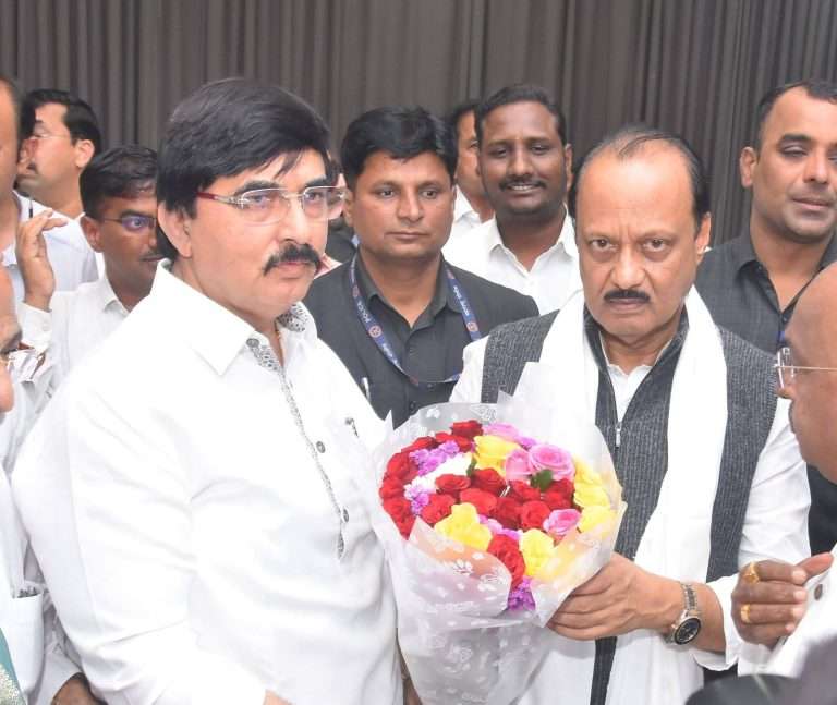 “पुणे रिंगरोड प्रकल्पबाधित शेतकरी व त्याच्या कुटुंबीयांना रोजगार उपलब्ध होण्यासाठी विकास आराखड्यात बदल करावा – शहराध्यक्ष दीपक मानकर