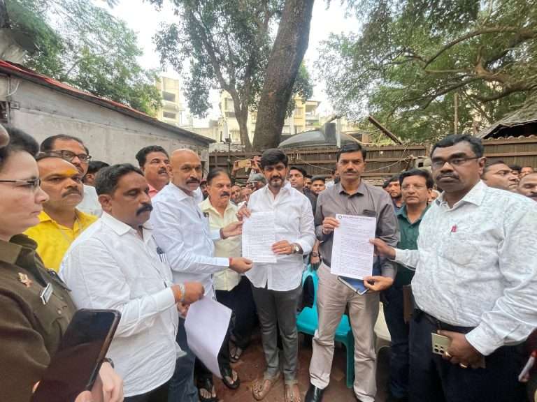 आमदार शिरोळे यांचा फर्ग्युसन रस्त्यावर पहाणी दौरा