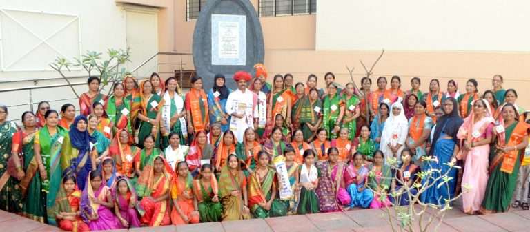 सावित्री-ज्योतिबांच्या काव्यरचनांनी चार दिवसीय पहिल्या आंतरराष्ट्रीय फुले फेस्टिव्हलचे उद्घाटन