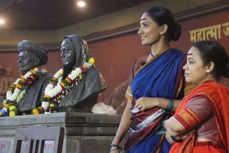 व्हय मी सावित्रीबाई! नाटकाने प्रेक्षक भारावले 