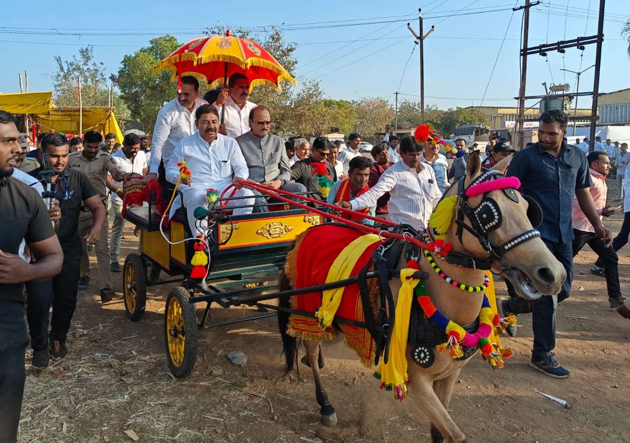 शेतकऱ्याने शास्त्रज्ञासारखा विचार केला पाहिजे- अजित पवार