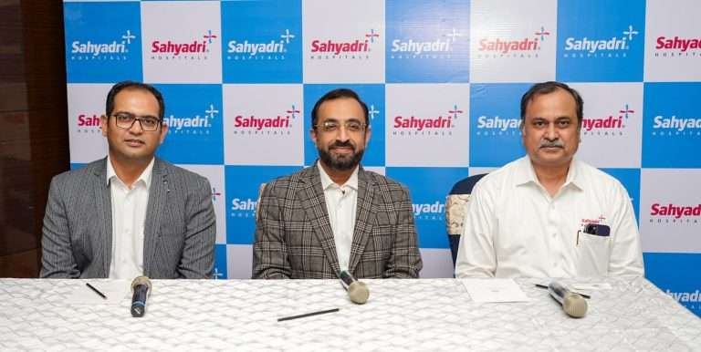 सह्याद्रि हॉस्पिटल्समध्ये पहिली लेझर-असिस्टेड, स्टेन्टविरहित अँजिओप्लास्टी यशस्वी