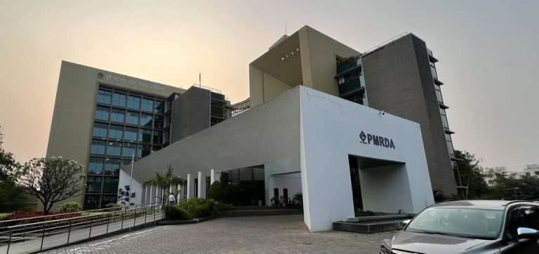 अनाधिकृत बांधकामे संबंधितांनी काढून घ्या अन्यथा   पीएमआरडीएकडून कठोर कारवाई