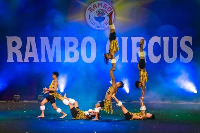 जागतिक कीर्तीची रॅम्बो सर्कसपुण्यात सिंहगड रोड येथे दिमाखात सुरु !!सर्कस मध्ये प्रथमच डिजिटल हत्ती !!