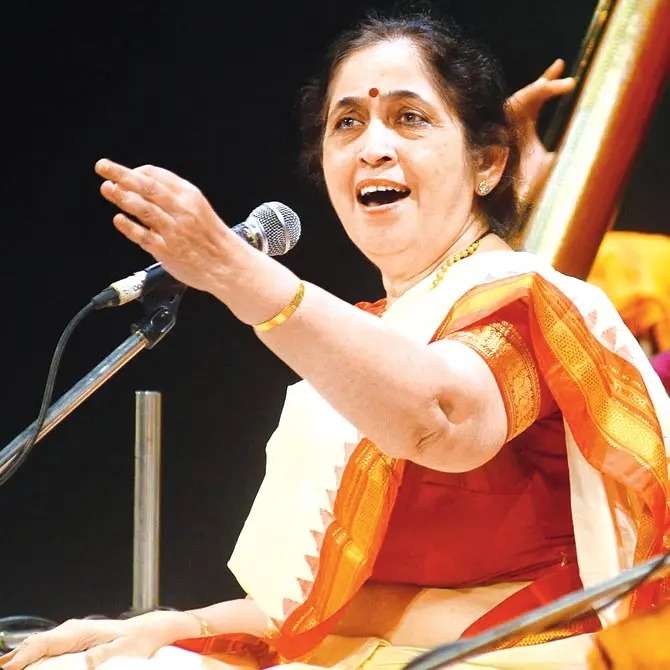 राग प्रहरांच्या संकल्पनांपासून मुक्त:डॉ. प्रभा अत्रे यांच्या संकल्पनेवर आधारित संगीतोत्सव