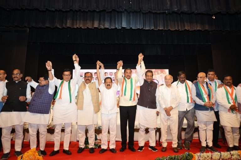 नवनियुक्त काँग्रेस प्रांताध्यक्ष हर्षवर्धन सपकाळांचा पदग्रहण सोहळा थाटात संपन्न.