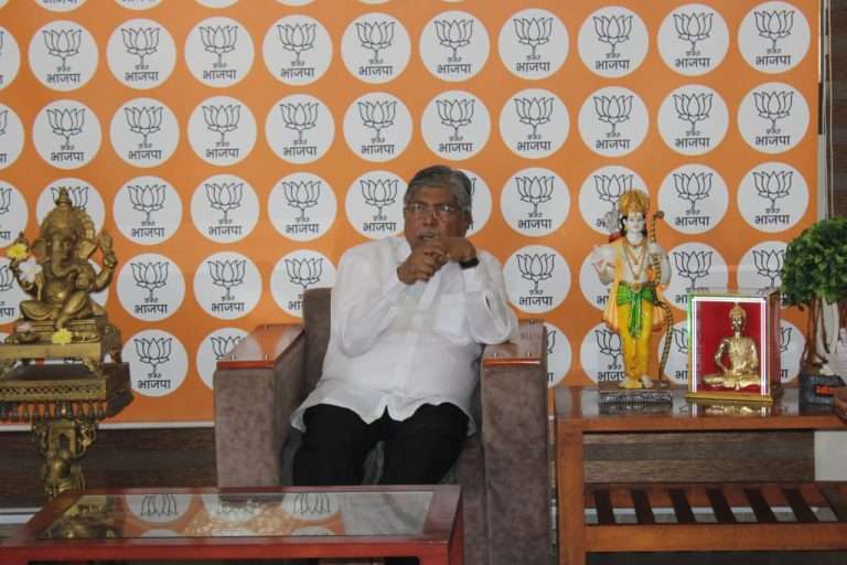 कोथरुड मधील समान पाणीपुरवठा योजनेची कामे जलदगतीने पूर्ण करा!