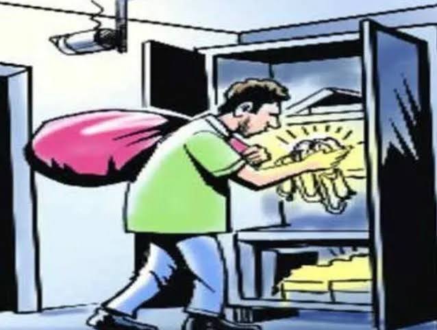 पुण्यात 50 हून अधिक घरफोड्या करणारा चोरटा जेरबंद,