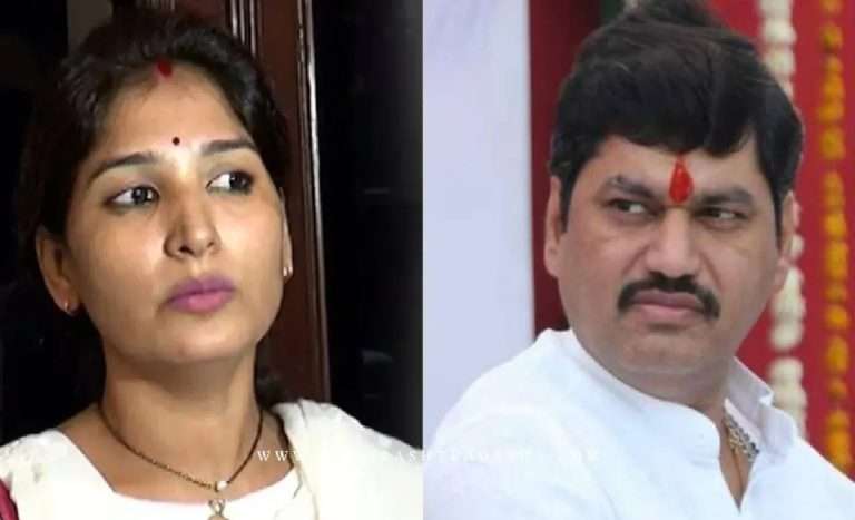 वाल्मीक कराडने कलेक्टर दीपा मुधोळ-मुंडेंसमोर जिल्हाधिकारी कक्षात मला मारहाण केली: करुणा मुंडेंचा आरोप