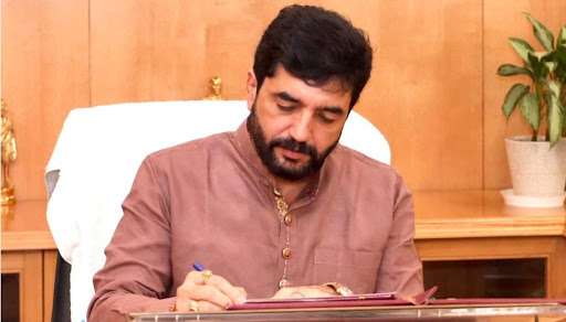 थायलंडमध्ये अपघात झालेल्या दाम्पत्याला शस्त्रक्रियेसाठी मुरलीधर मोहोळांनी आणले मायदेशी- एका केंद्रीय मंत्र्याची संवेदनशीलता