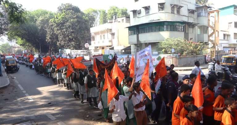 श्री शिवाजी मराठा सोसायटीच्या वतीने भव्य शिवजयंती मिरवणूक