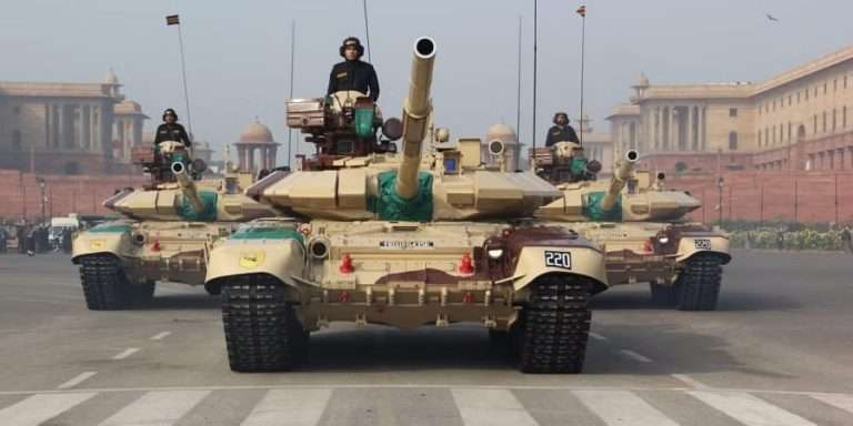 संरक्षण मंत्रालयात पदवीधर, बारावी पाससाठी भरती; वयोमर्यादा 55 वर्षे आणि पगार 47,000 पर्यंत