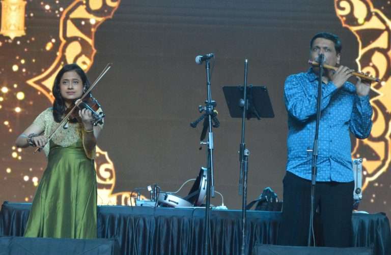 ‘फ्लूट अँड फिडेल’ मधून बासरी आणि व्हायोलिन वादनाने पुणेकर मंत्रमुग्ध 