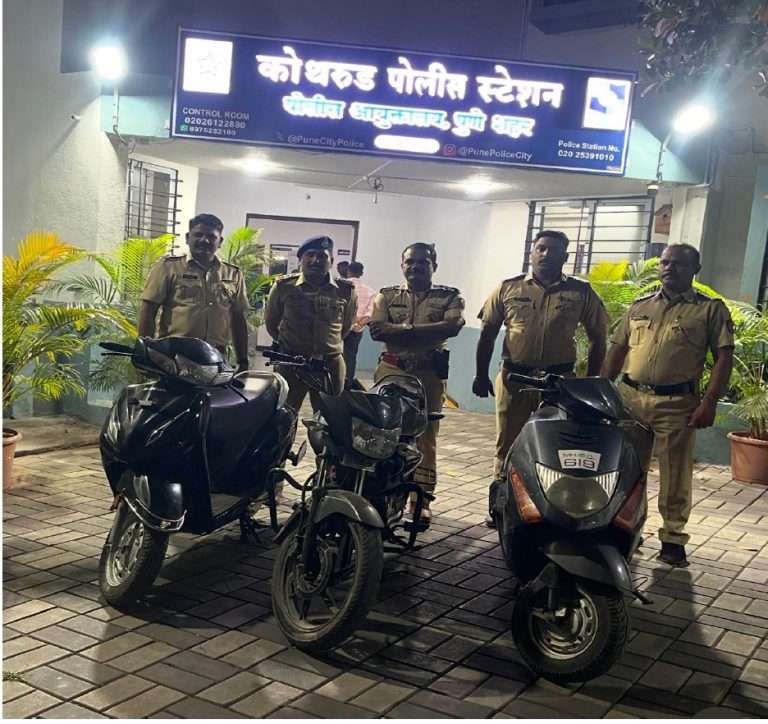 बिगर नंबर प्लेटच्या बाईकवर … माहिती मिळताच दोघांना  पकडले अन ते निघाले बाईकचोर, ३ बाईक जप्त