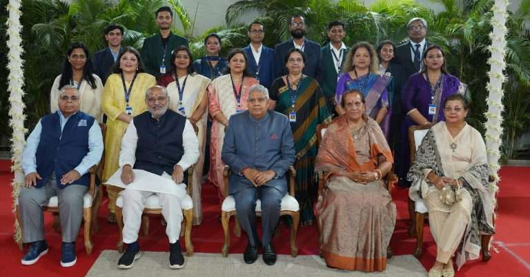 उपराष्ट्रपती जगदीप धनखड यांनी भारतीय कॉर्पोरेट्सना विशेष शैक्षणिक संस्थांमध्ये गुंतवणूक करण्याचा आग्रह केला