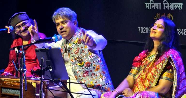 अवीट सुरावटींनी उजाडली पाडव्याची ‘सुरेल पहाट’