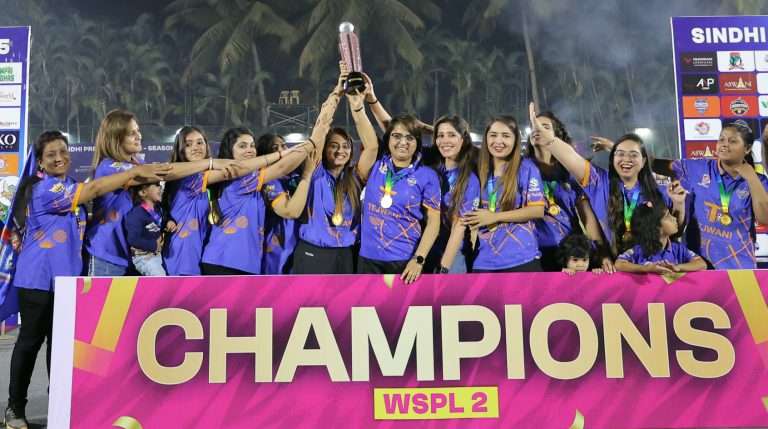 महिलांमध्ये गंगा वॉरियर्स विजयी; सिंधी तरुणांनी सामाजिक भान जपत एएनपी केअर फाऊंडेशनला दिली रुग्णवाहिका भेट