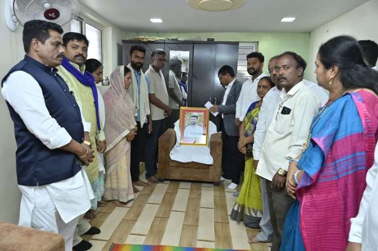 भोर येथील विक्रम दादासाहेब गायकवाड या तरुणाच्या हत्येची महाराष्ट्र राज्य अनुसूचित जाती जमाती आयोगाकडून गंभीर दखल – आयोगाचे उपाध्यक्ष ॲड. धर्मपाल मेश्राम