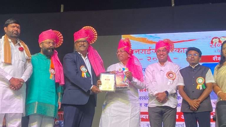 चेतन दिवाण हे शैक्षणिक क्षेत्रातील योगदानाबद्दल सनराईज पुरस्काराने सन्मानित