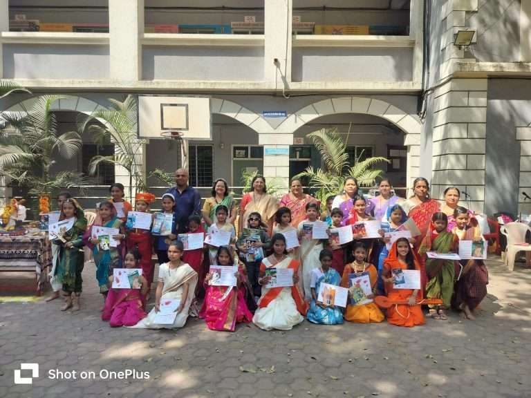 कर्तृत्ववान महिलांच्या स्मृतींना उजाळा देत नवीन मराठी शाळेत महिला दिन उत्साहात साजरा