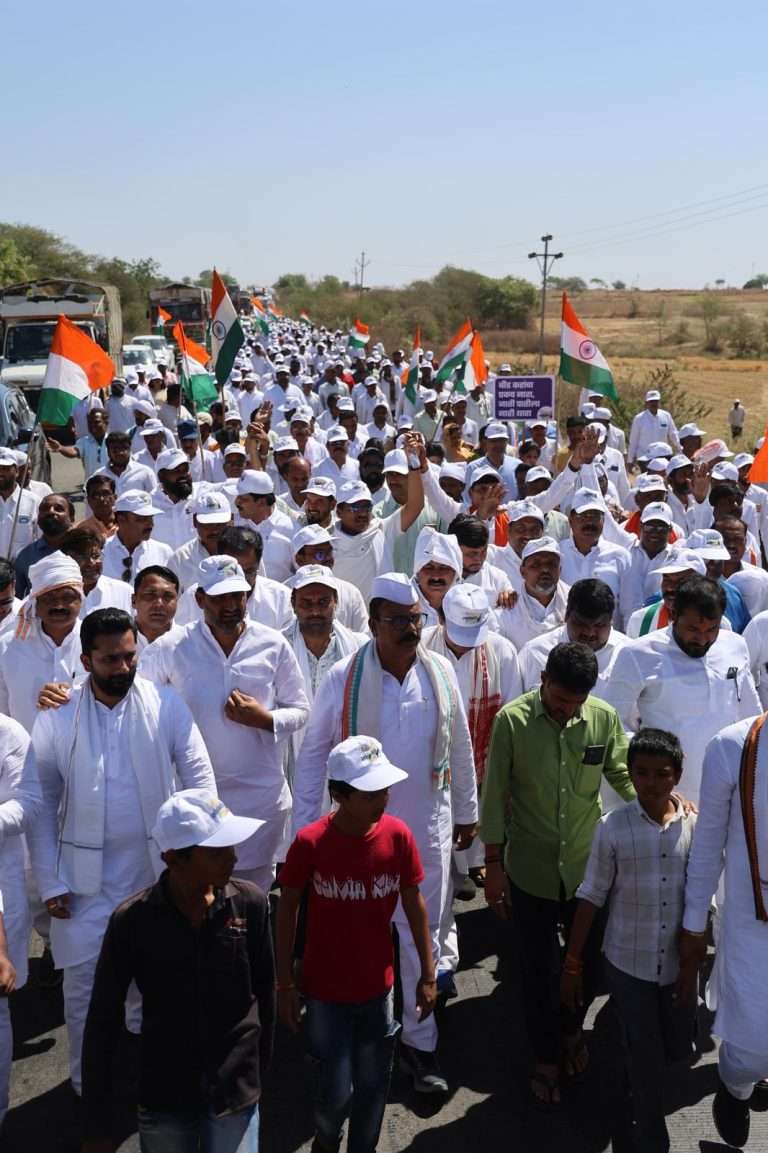काँग्रेसच्या सद्भावना पद यात्रेला मस्साजोग येथून सुरुवात