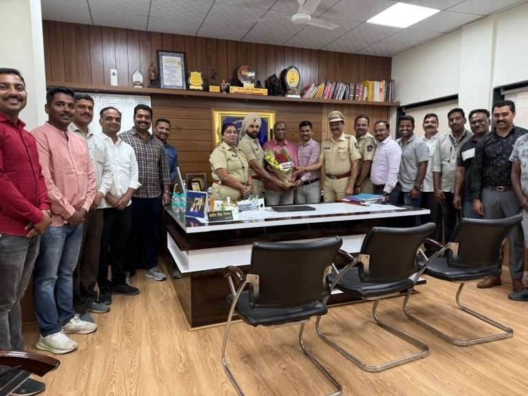 २५२ सीसीटीव्ही तपासुन अखेरीस लावला त्या २ अल्पवयीन मुलींना शोधले