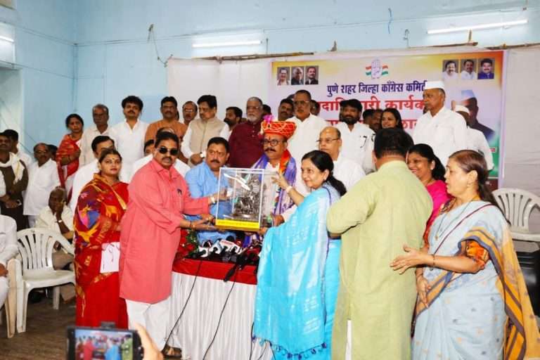 ‘महाराजांचा अपमान करा आणि पळून जा, फडणवीसांची नवी योजना’, हर्षवर्धन सपकाळांचा घणाघात