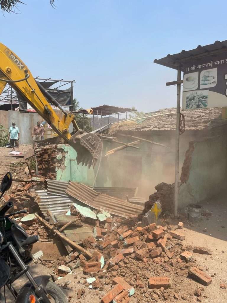 सव्वाचार हजार अतिक्रमणांवर कारवाई:पीएमआरडीएची संयुक्त कारवाई : तिसऱ्या टप्यातील मोह‍ीम सुरु