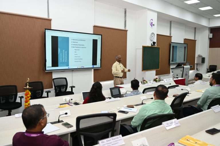 यशदाच्या ‘जमीन व्यवस्थापन उत्कृष्टता केंद्रा’चा तीन दिवसीय प्रशिक्षण कार्यक्रम संपन्न