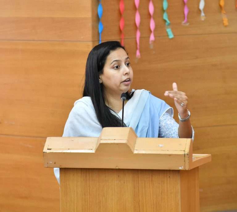 लाडकी बहीण योजनेत गैरव्यवहार:26 लाख लाभार्थी अपात्र, छाननीनंतर योग्य कारवाई करण्यात येणार – अदिती तटकरे