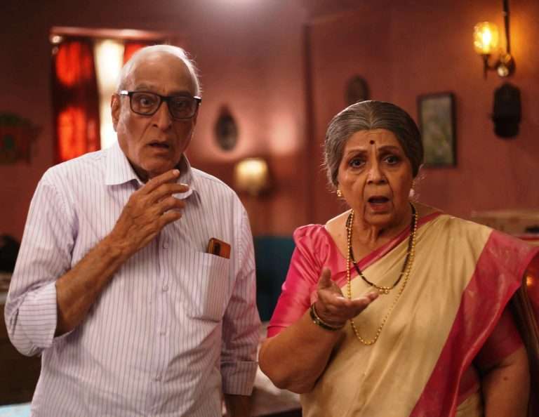 ‘आतली बातमी फुटली’