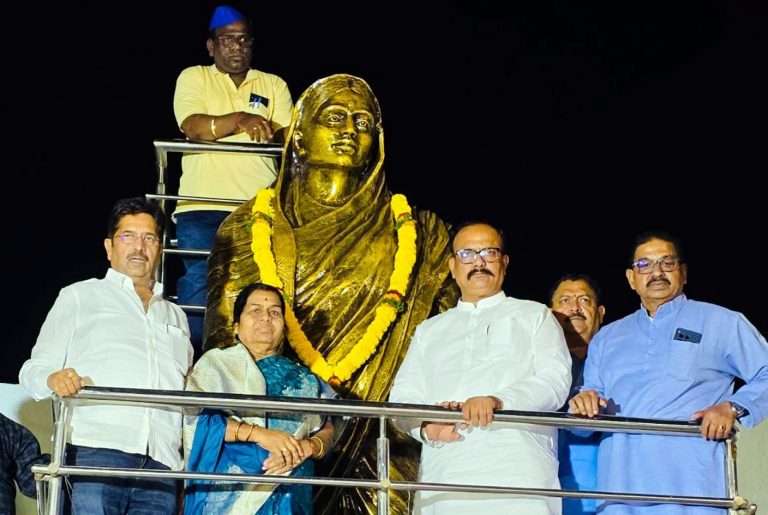 बाबासाहेब ज्ञानाचे, तर रमाई त्यागाचे प्रतीक-हर्षवर्धन सपकाळ यांचे मत