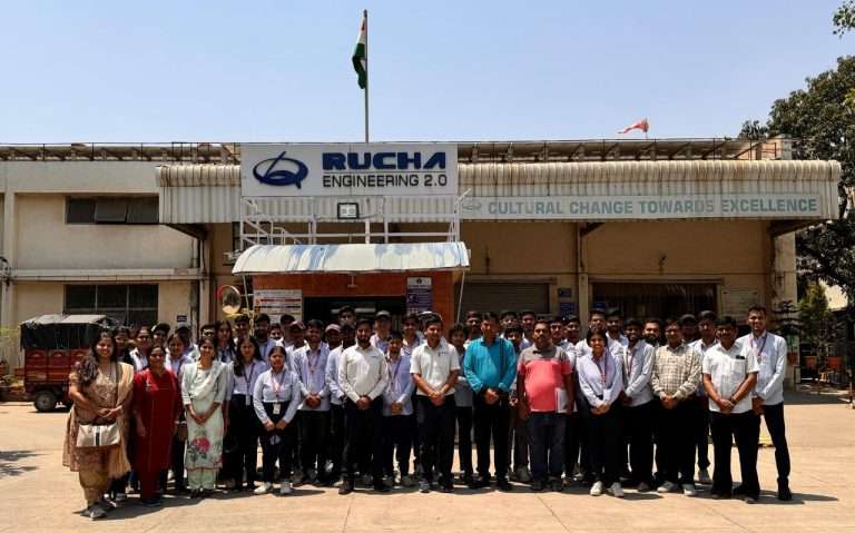  अनंतराव पवार अभियांत्रिकीची औद्योगिक अभ्यास सहल संपन्न…