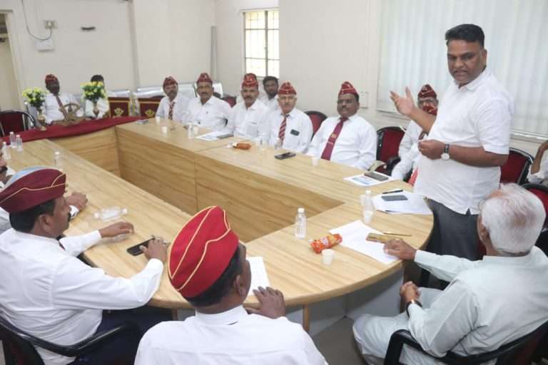 महार रेजिमेंटच्या मुख्यालयात उभारा डॉ. बाबासाहेब आंबेडकर यांचा पूर्णाकृती पुतळा