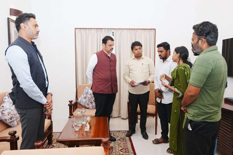 कर्करोगाबाबत रुग्णालयाचा दावा खोटा, भाजप आमदार अमित गोरखे यांचा आरोप, मुख्यमंत्र्यांची घेतली भेट