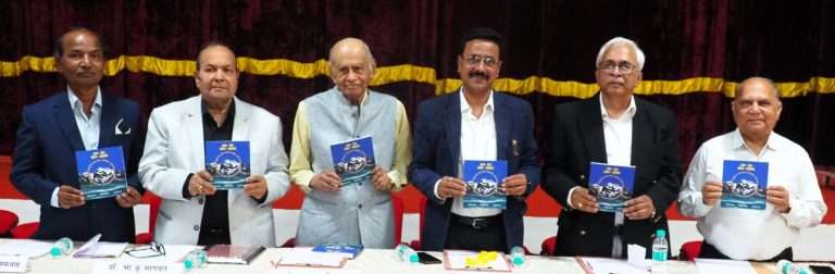 मने फुलवायला उपयुक्त विचार साहित्यातूनच मिळतात : प्रा. मिलिंद जोशी‌‘राग-रंग, तरंग-अंतरंग‌’ पुस्तकाचे प्रकाशन