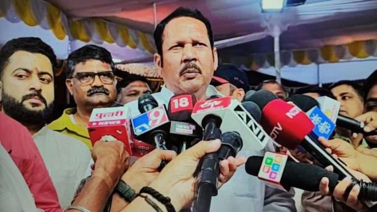 मुलींची पहिली शाळा  प्रतापसिंह महाराजांनी सुरू केली:महात्मा फुलेंनी अनुकरण केलं- उदयनराजेंचे वादग्रस्त वक्तव्य