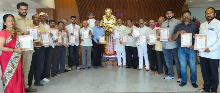 देशाची वाटचाल, संविधान आधारित होण्याकडे लक्ष देणे, विरोधी पक्षांचे कर्तव्य…!