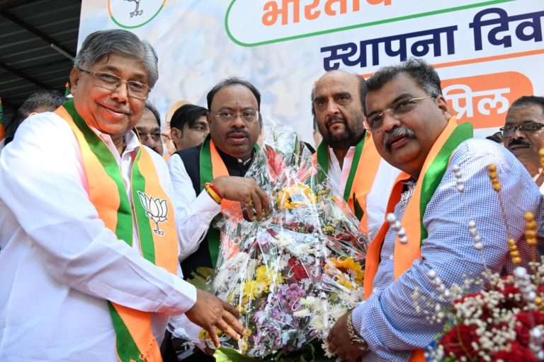 माजी आमदार संजय घाटगे, पांडुरंग बरोरा यांचा भाजपामध्ये प्रवेश