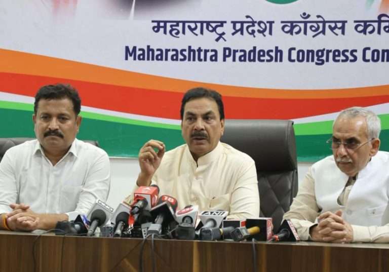 वक्फ दुरुस्ती कायद्याला सुप्रीम कोर्टाने दिलेल्या तात्पुरत्या स्थगितीचे स्वागत, नवीन कायदा रद्द करा: नसीम खान.