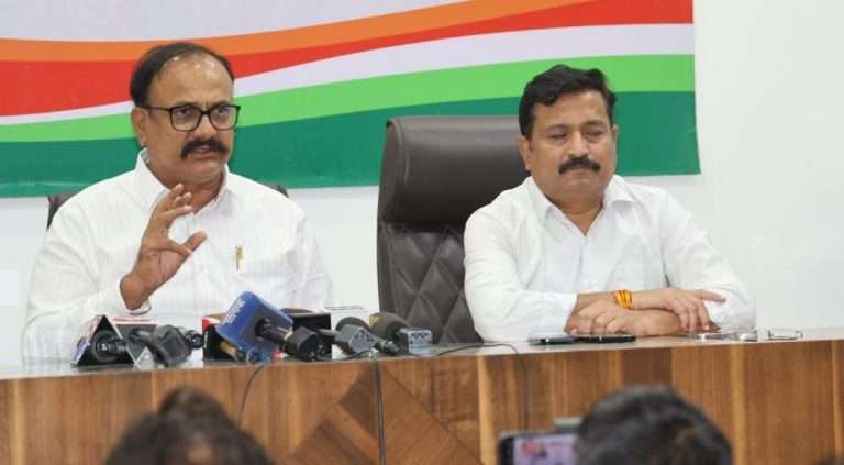 छत्रपती शिवाजी महाराजांच्या हिंदवी स्वराज्याची भाषा नष्ट करण्याचा भाजपाचा कुटील डाव.