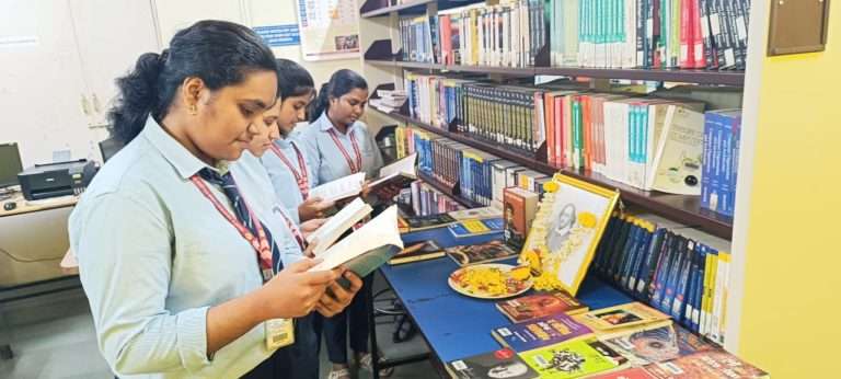 वर्ल्डबुक अँड कॉपीराईट डे  उत्साहात साजरा….