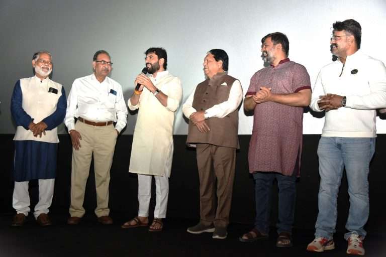 ऐतिहासिक चित्रपटांमुळे संस्कारक्षम पिढी घडेल : मुरलीधर मोहोळ